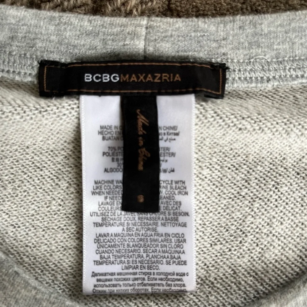 BCBG Crop Top - Picture 3 of 4